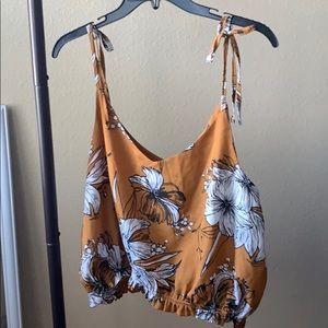NWOT SHEIN Mustard Floral Crop Top